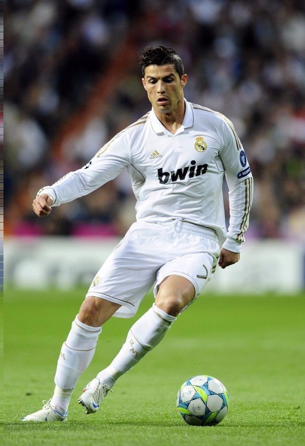 鲁尼：萨拉赫在摧毁自己在利物浦的传奇地位，做法完全错误