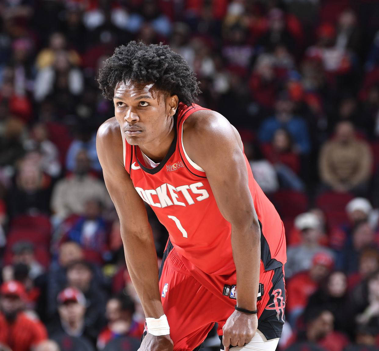 皇马头号药罐子又倒下！拉伤大腿+2年出场率仅32% 10个后卫伤6个