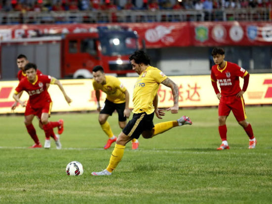 威尔逊23分+致命抢断 吉林主场逆转击败福建
